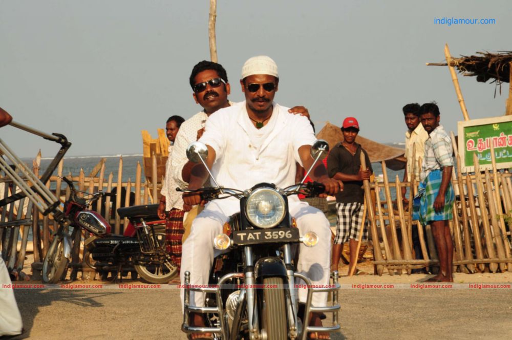 Neer Paravai Movie hd photo