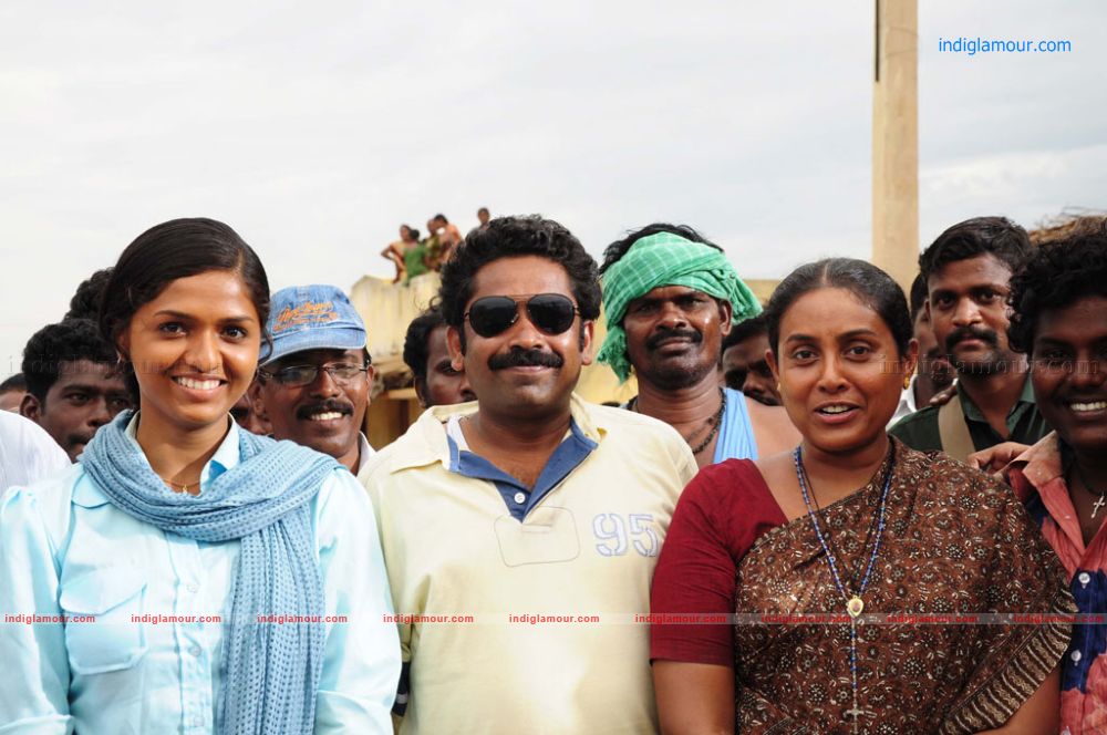 Neer Paravai Movie hd photo