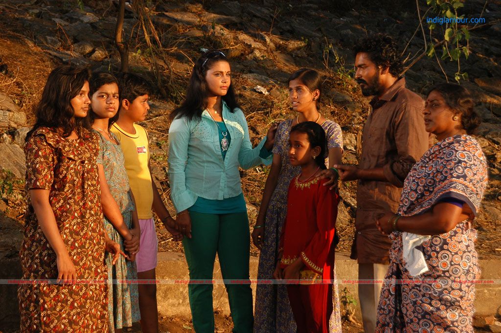 Thoothuvan Movie hd photo