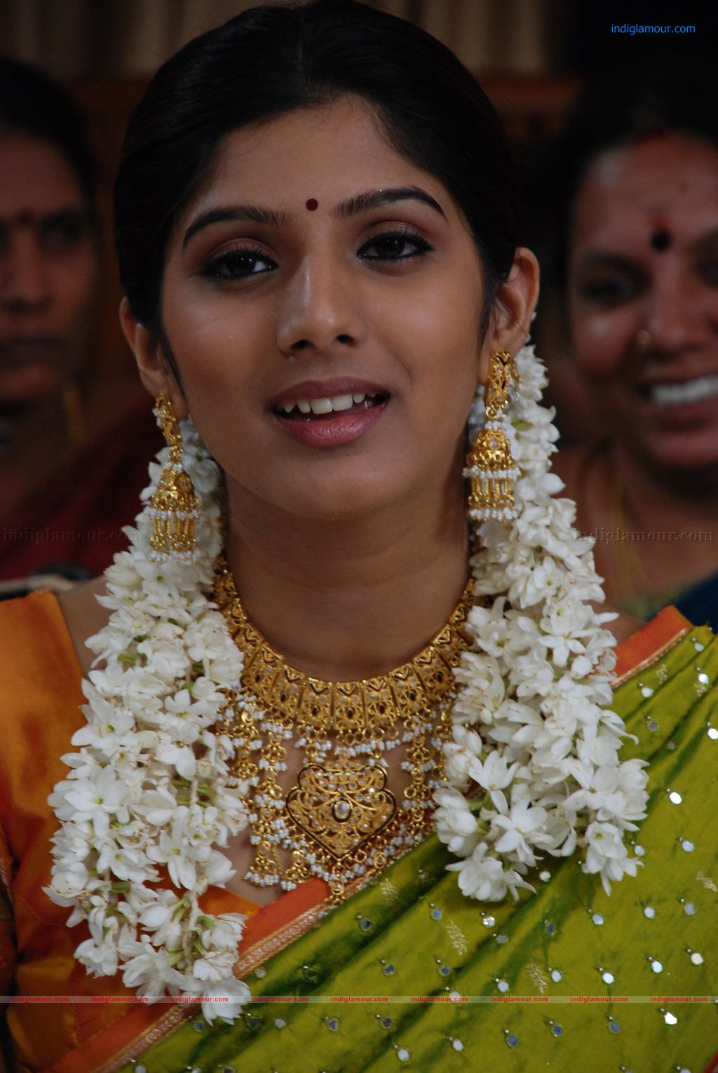 Marupadiyum Oru Kadhal Movie hd photo