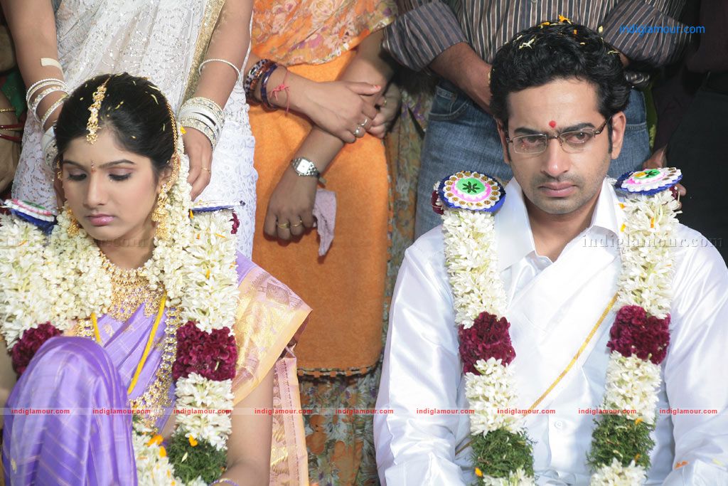 Marupadiyum Oru Kadhal Movie hd photo