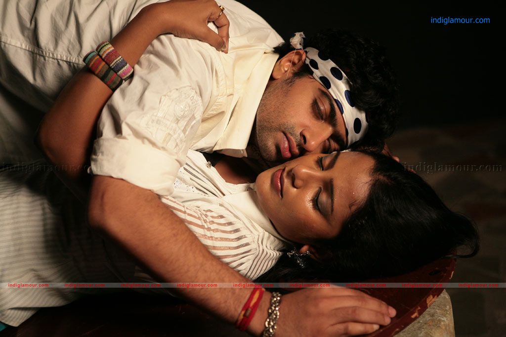 Marupadiyum Oru Kadhal Movie hd photo