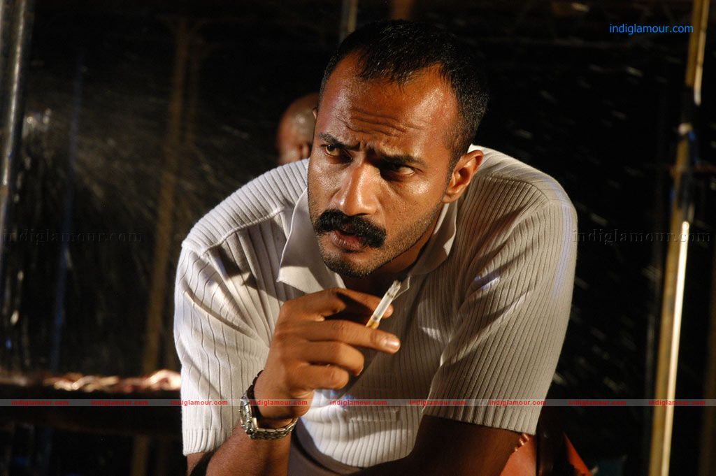 Koruku Pettai Coolie Movie hd photo