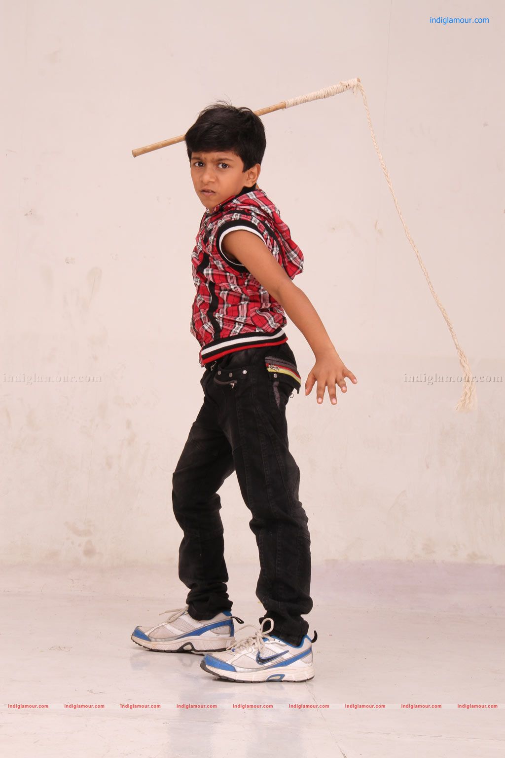 Chutty Paiyanum Nanghu Thirudargalum Movie hd photo