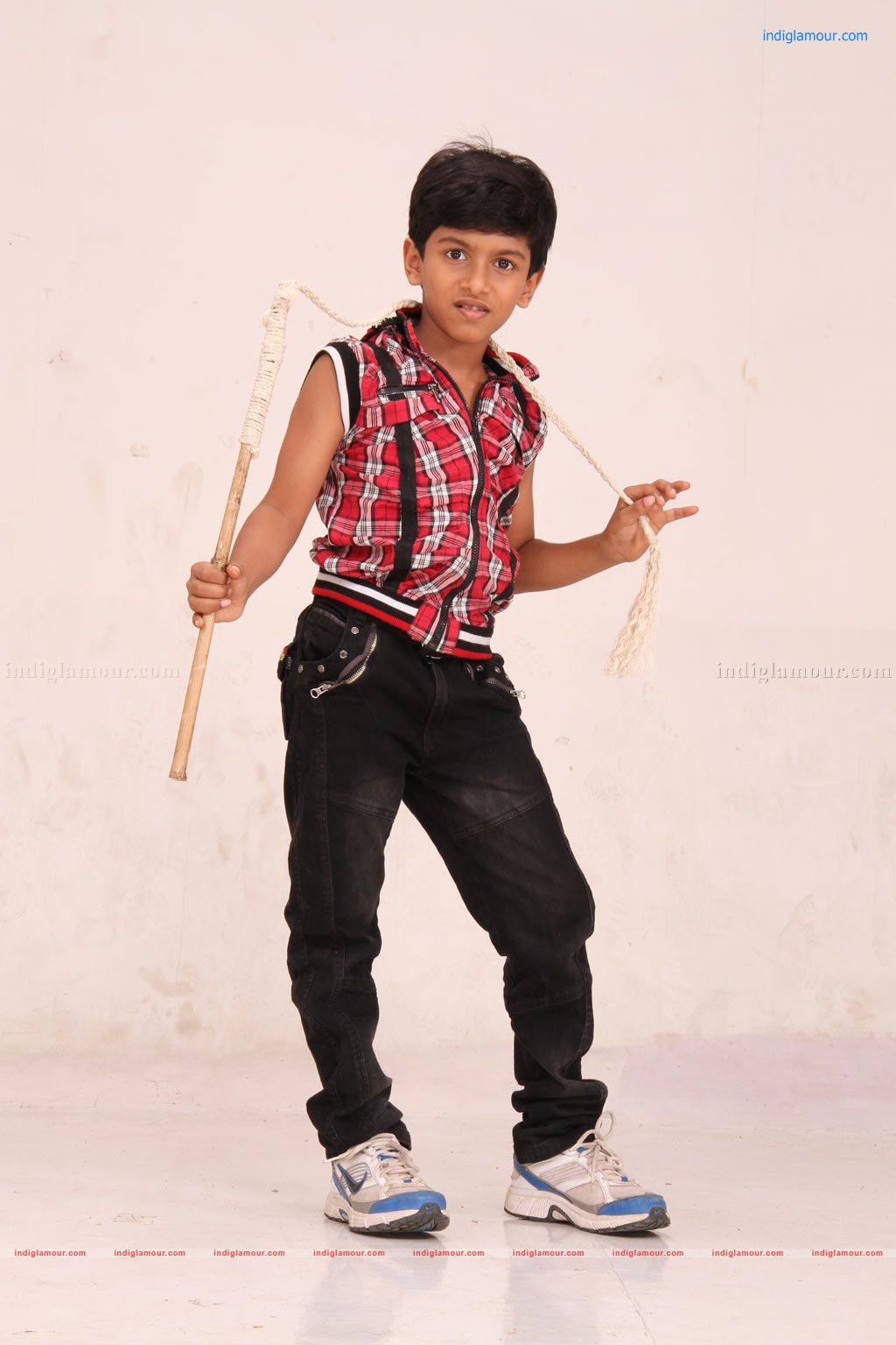 Chutty Paiyanum Nanghu Thirudargalum Movie hd photo