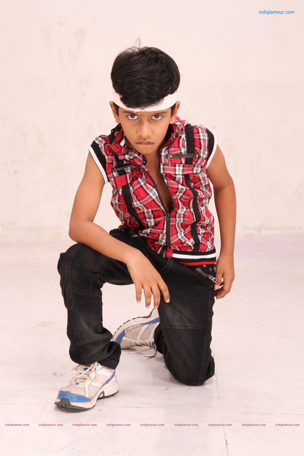 Chutty Paiyanum Nanghu Thirudargalum Movie hd photo