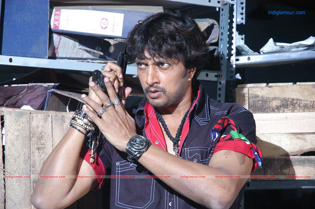 Koruku Pettai Coolie Movie hd photo