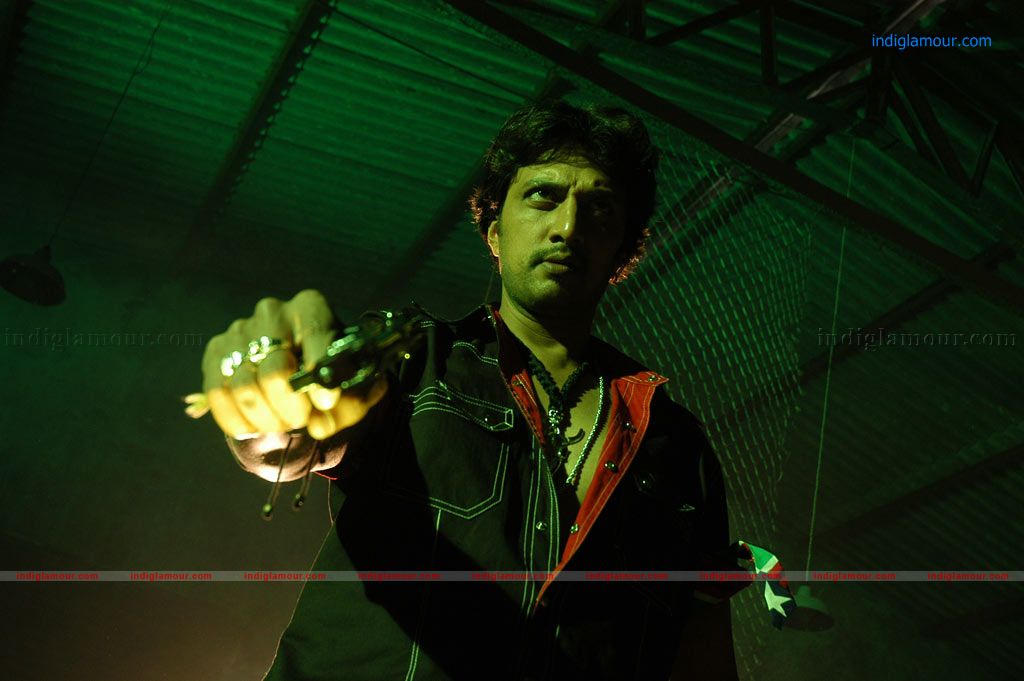 Koruku Pettai Coolie Movie hd photo
