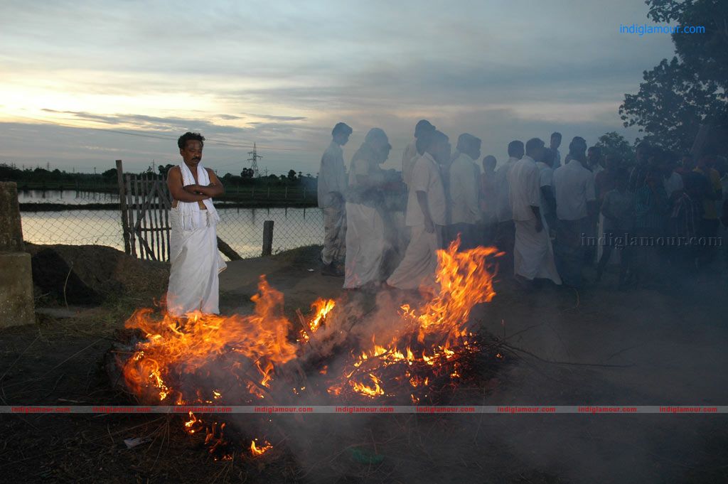 Mudhal Thagaval Arikkai Movie hd photo
