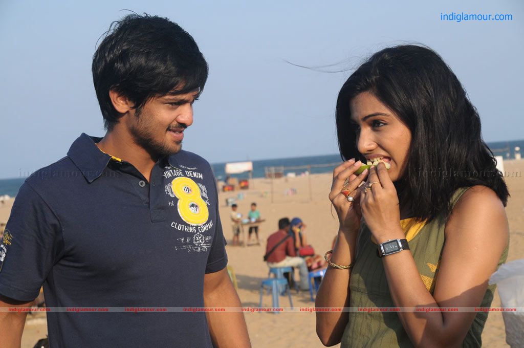 Naan Rajavaga Pogiren Movie hd photo