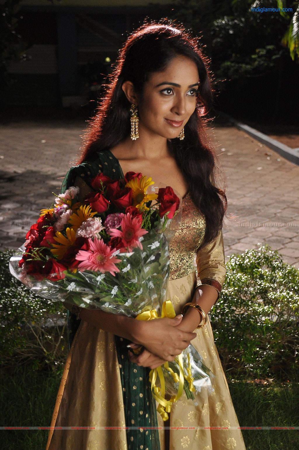 Konjam Koffee Konjam Kaadhal Movie hd photo