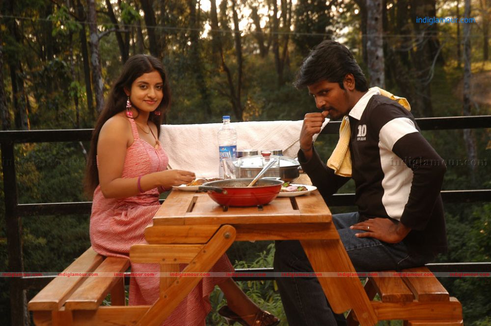 Manam Kothi Paravai Movie hd photo