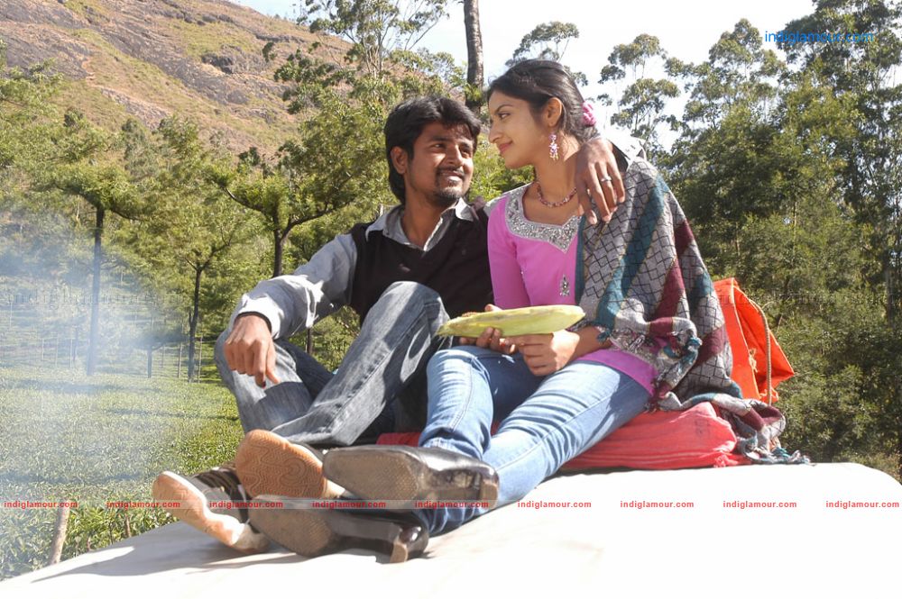 Manam Kothi Paravai Movie hd photo