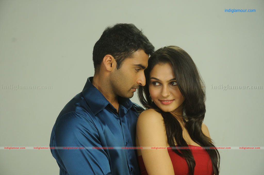 Puthiya Thiruppangal Movie hd photo