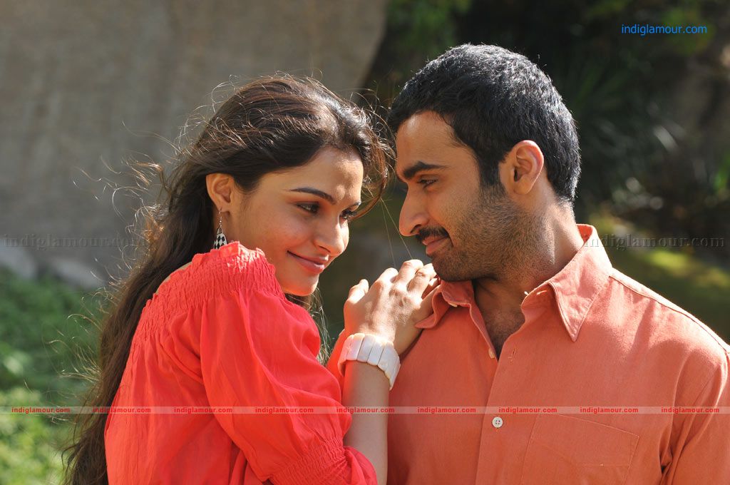 Puthiya Thiruppangal Movie hd photo