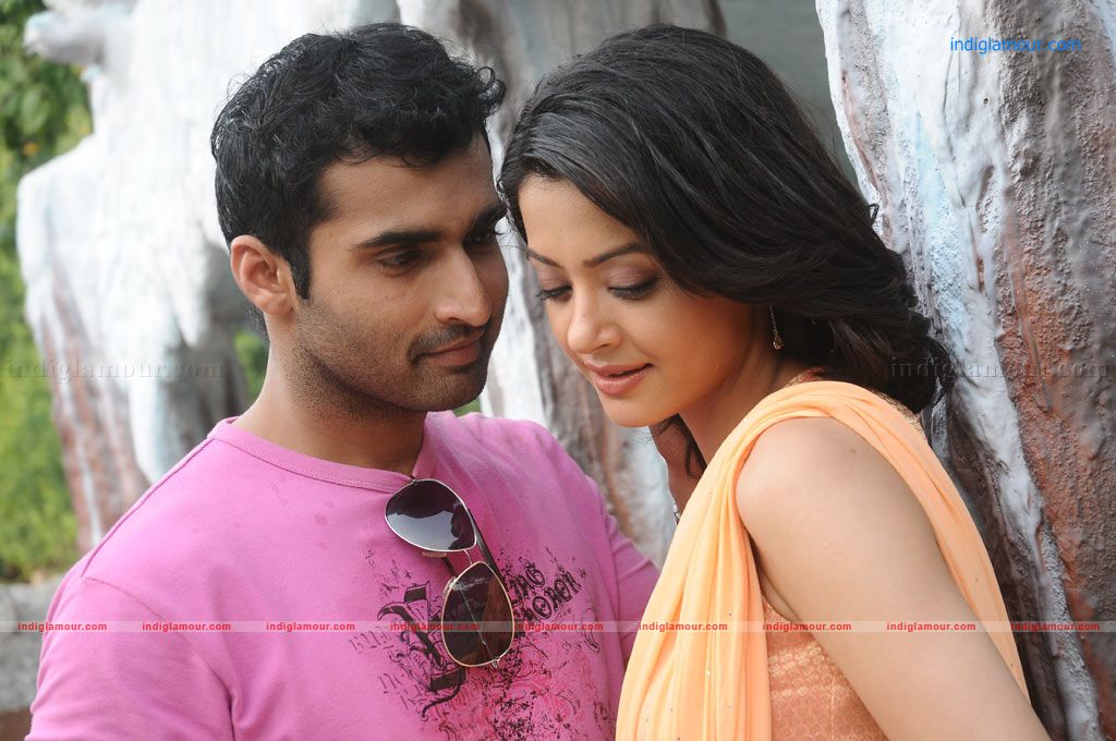 Puthiya Thiruppangal Movie hd photo