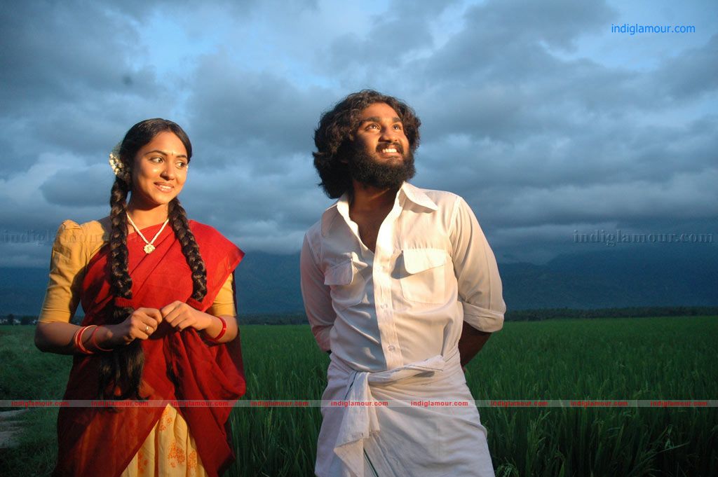 Kizhakku Paartha Veedu Movie hd photo