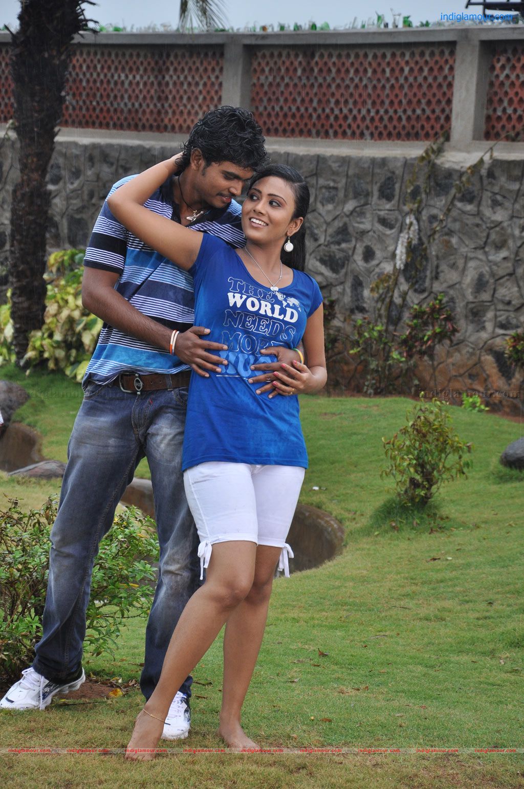 Ingu Kadhal Katrutharapadum Movie hd photo
