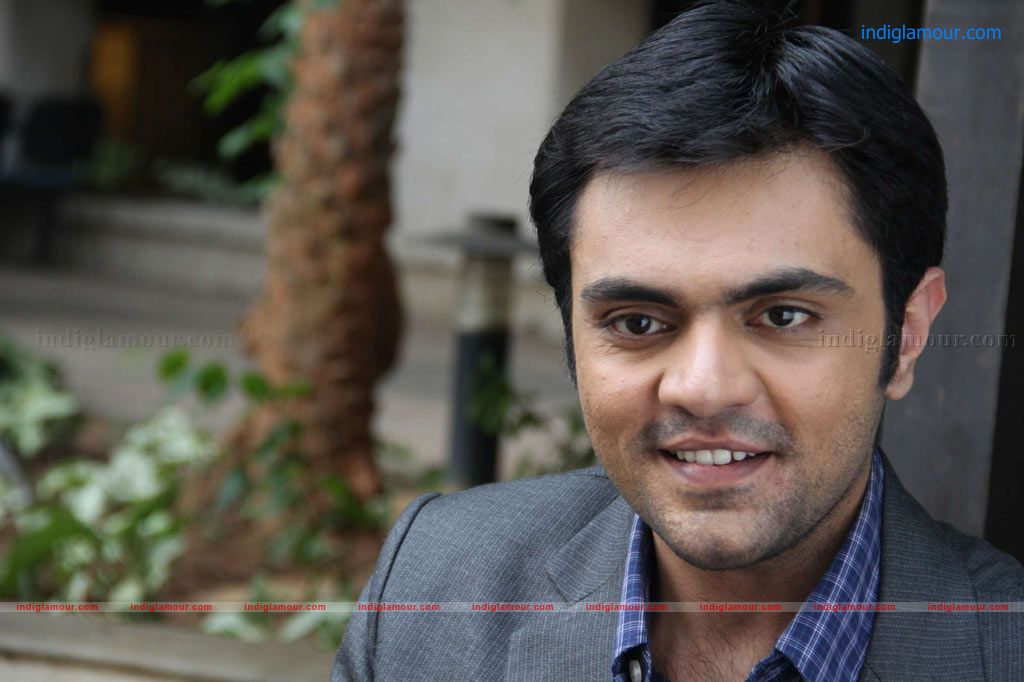 Nandanam Movie hd photo