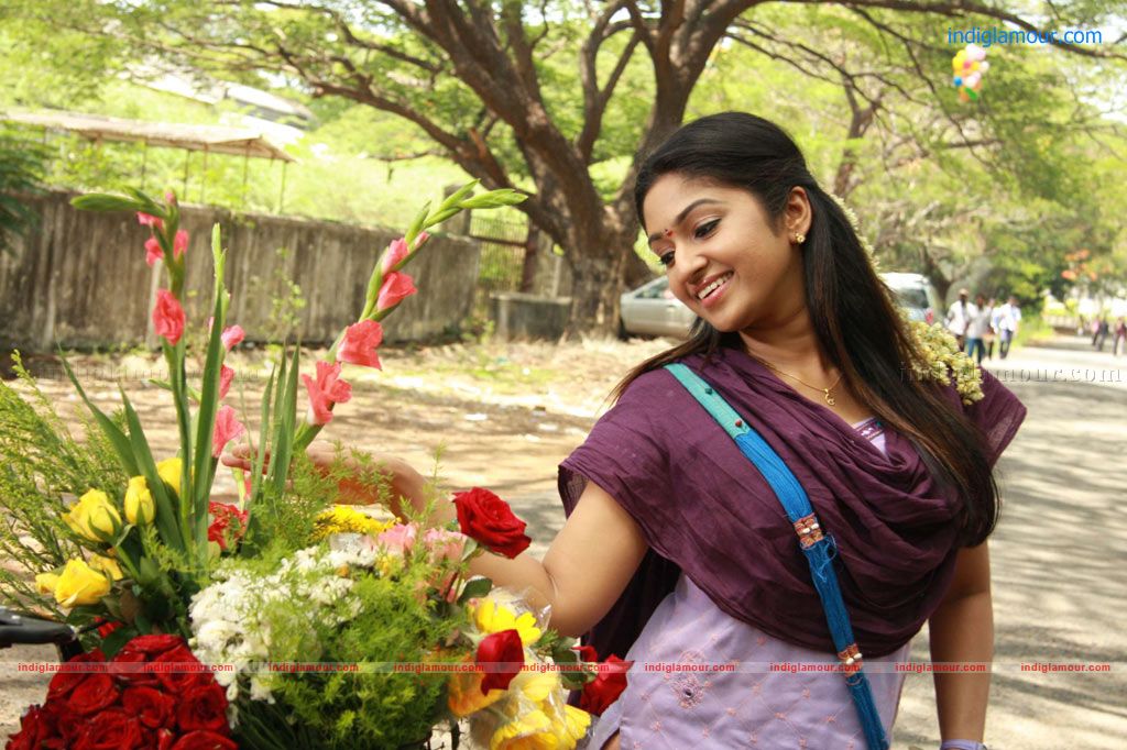 Nandanam Movie hd photo