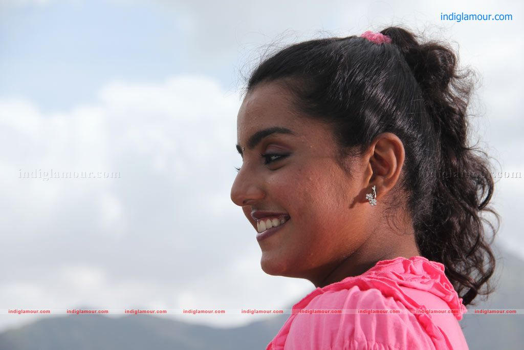 Bhuvana Kaadu Movie hd photo