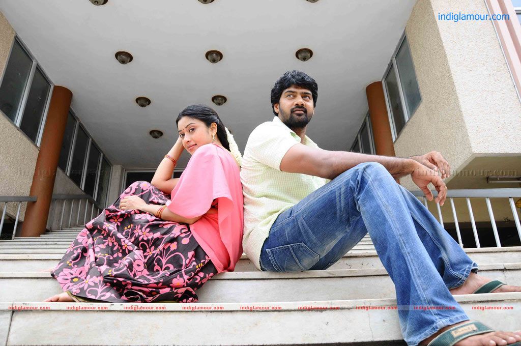 Therodum Veedhiyile Movie hd photo