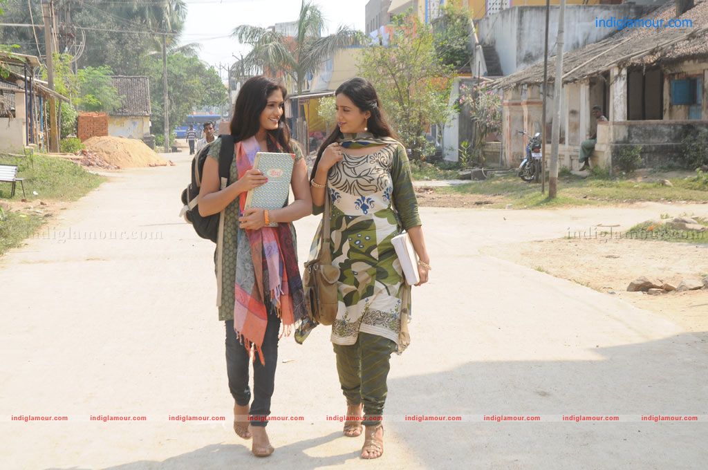 Aandava Perumal Movie hd photo