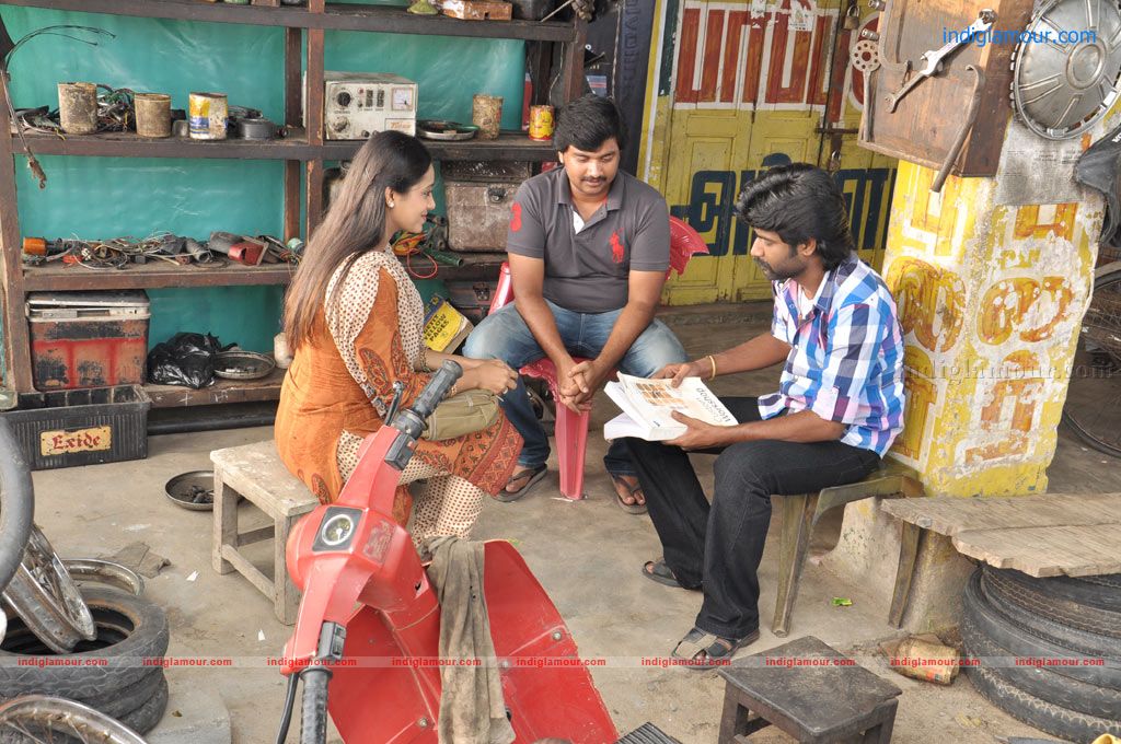 Aandava Perumal Movie hd photo