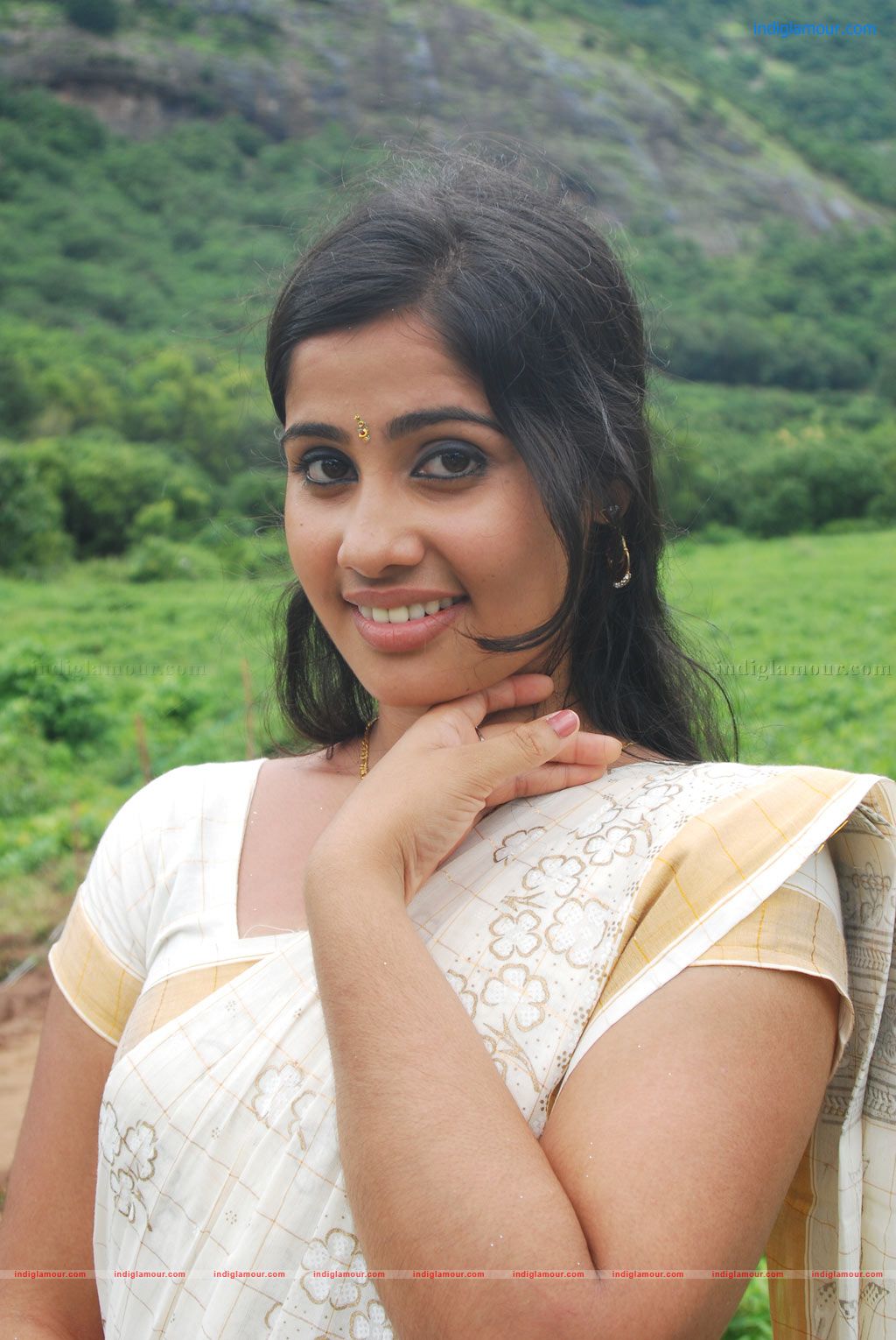 Solla Matten Movie hd photo