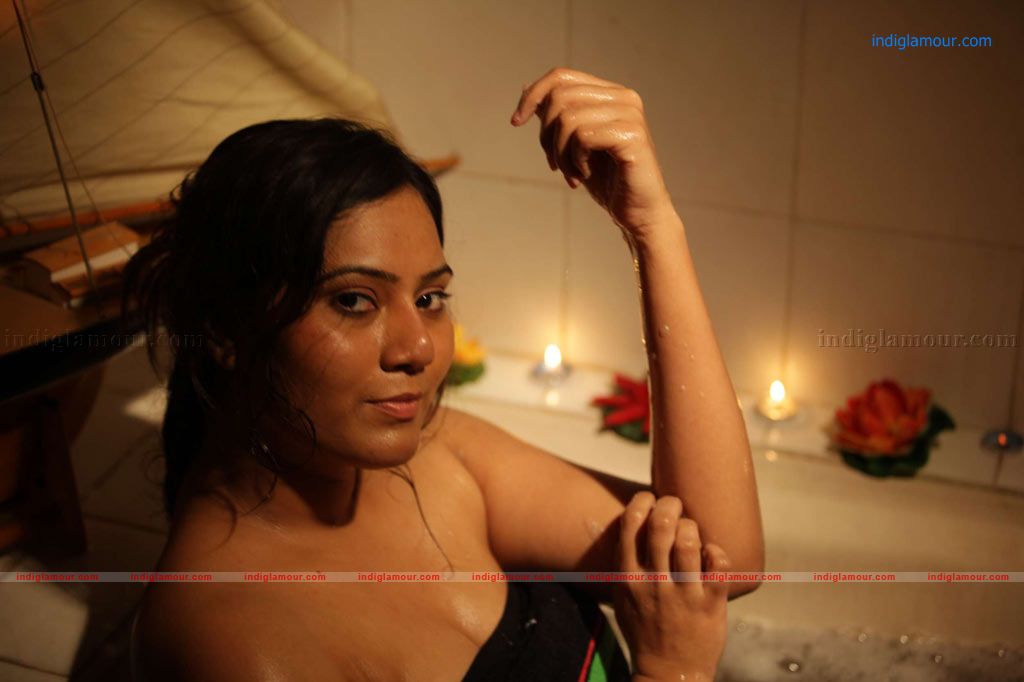 Vennilavin Arangetram Movie hd photo