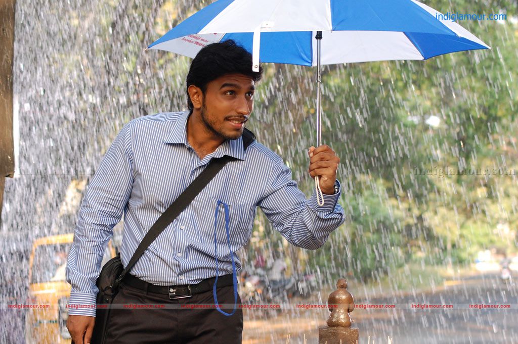 Nandanam Movie hd photo