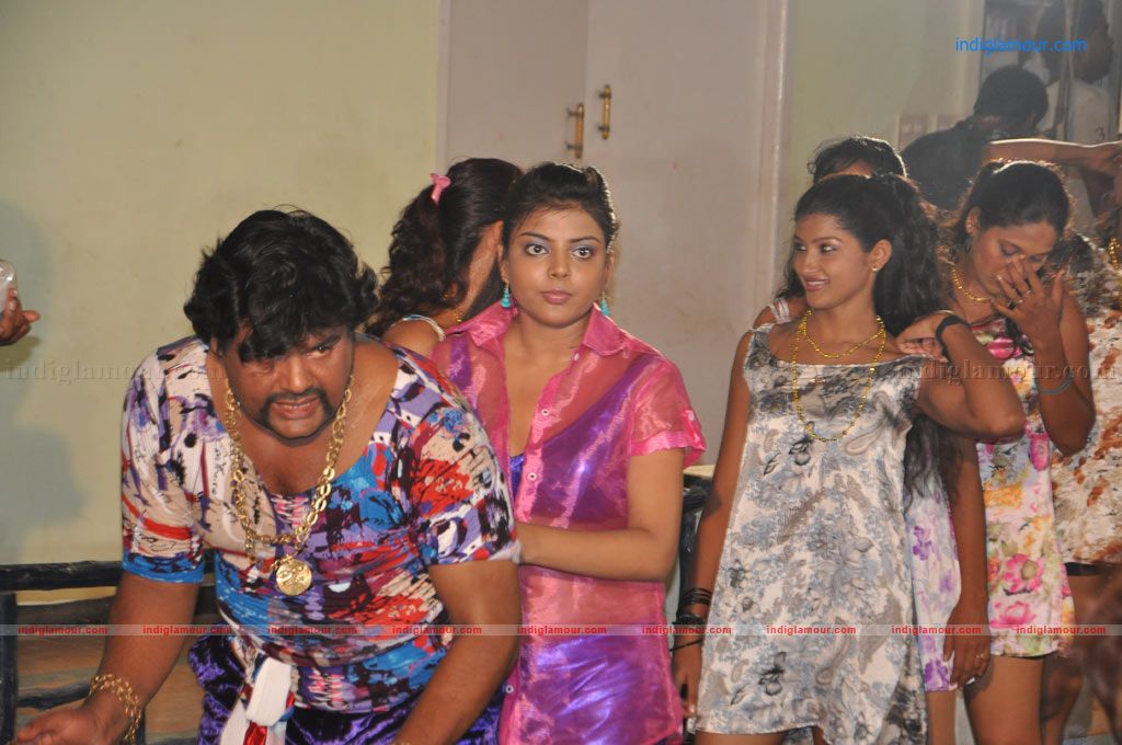 Lollu Dada Parak Parak Movie hd photo