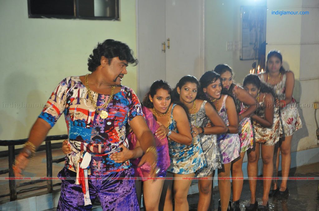 Lollu Dada Parak Parak Movie hd photo
