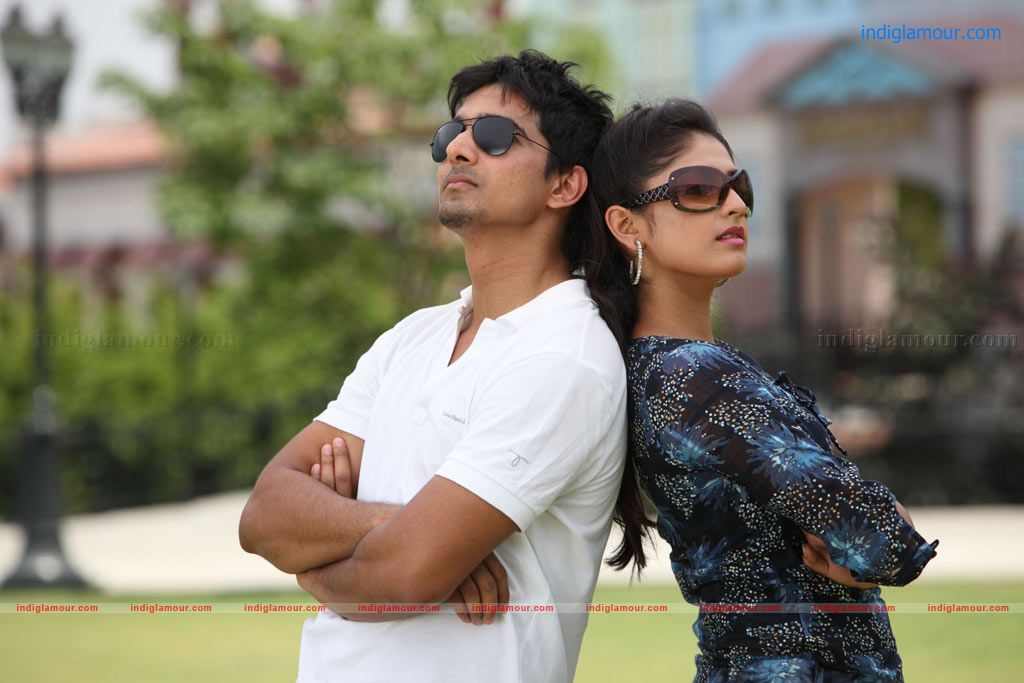 Thulli Ezhunthathu Kadhal Movie hd photo