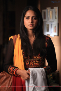 Thandavam photos