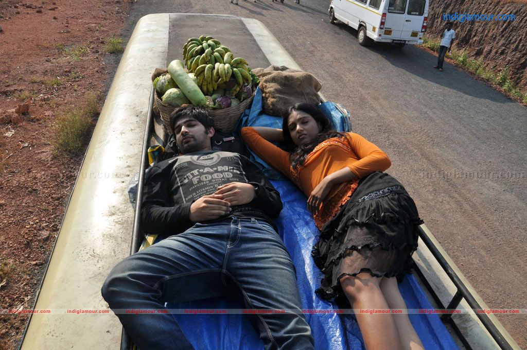 Oduthalam Movie hd photo