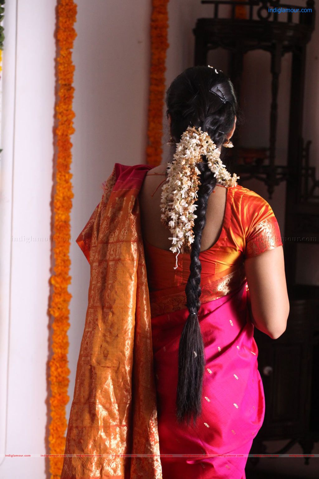 Thandavam Movie hd photo