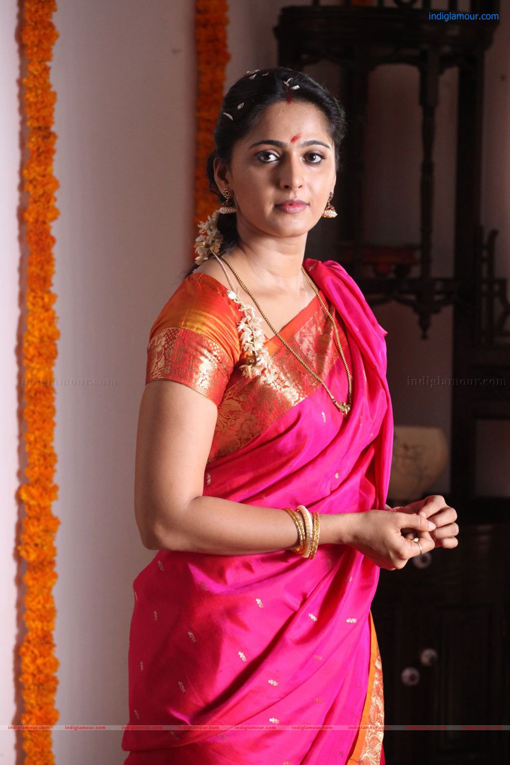 Thandavam Movie hd photo