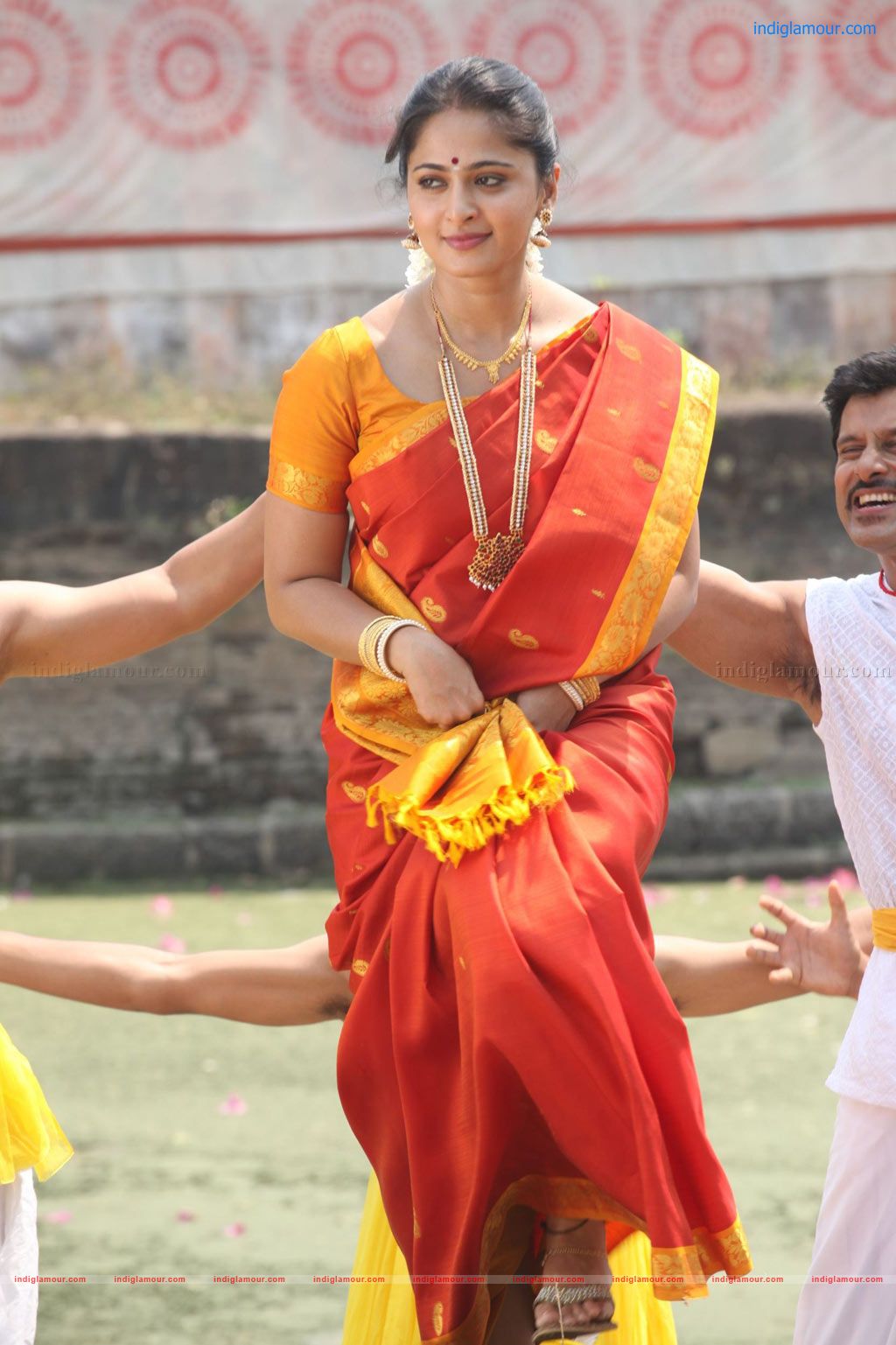 Thandavam Movie hd photo
