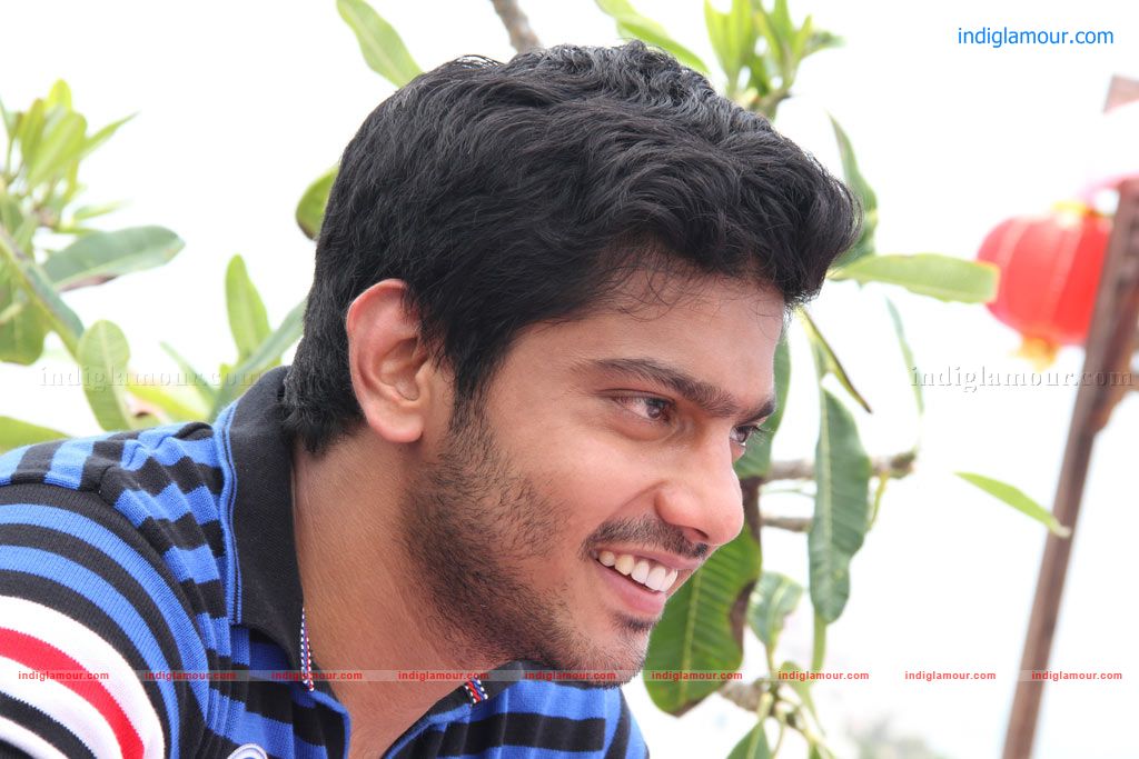 Puthagam Movie hd photo