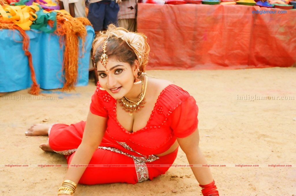 Bommai Naigal Movie hd photo