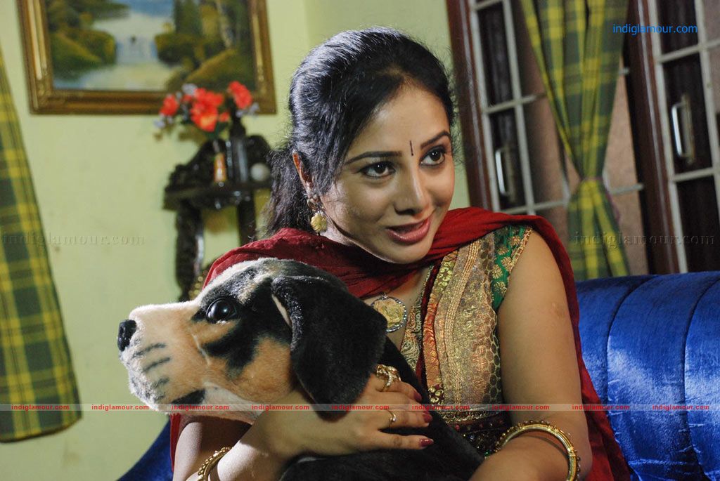 Bommai Naigal Movie hd photo