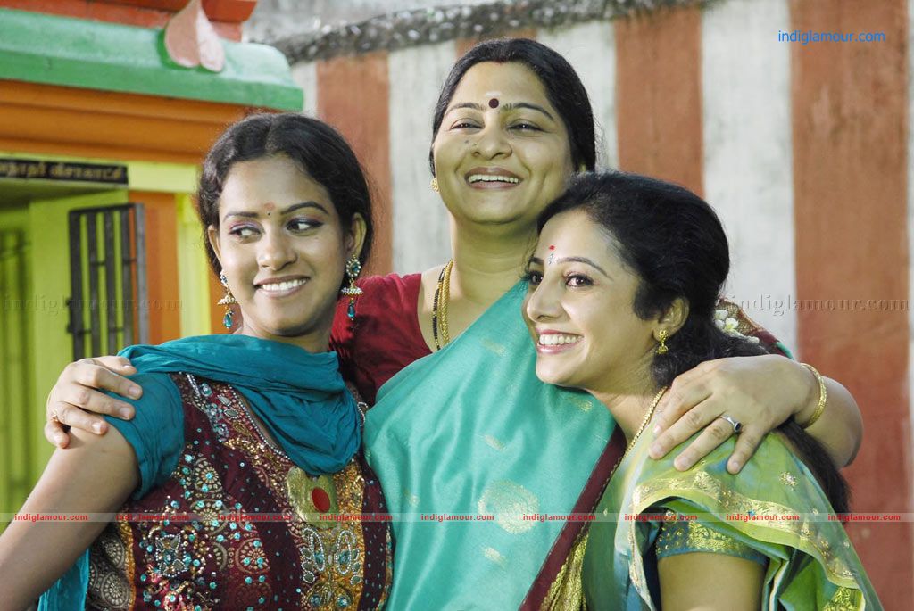Bommai Naigal Movie hd photo