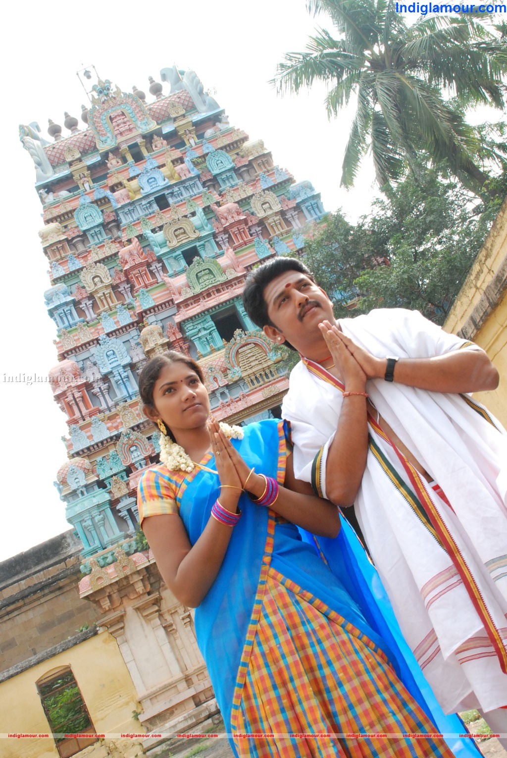 Santhiram Perunthu Nilayam Movie hd photo