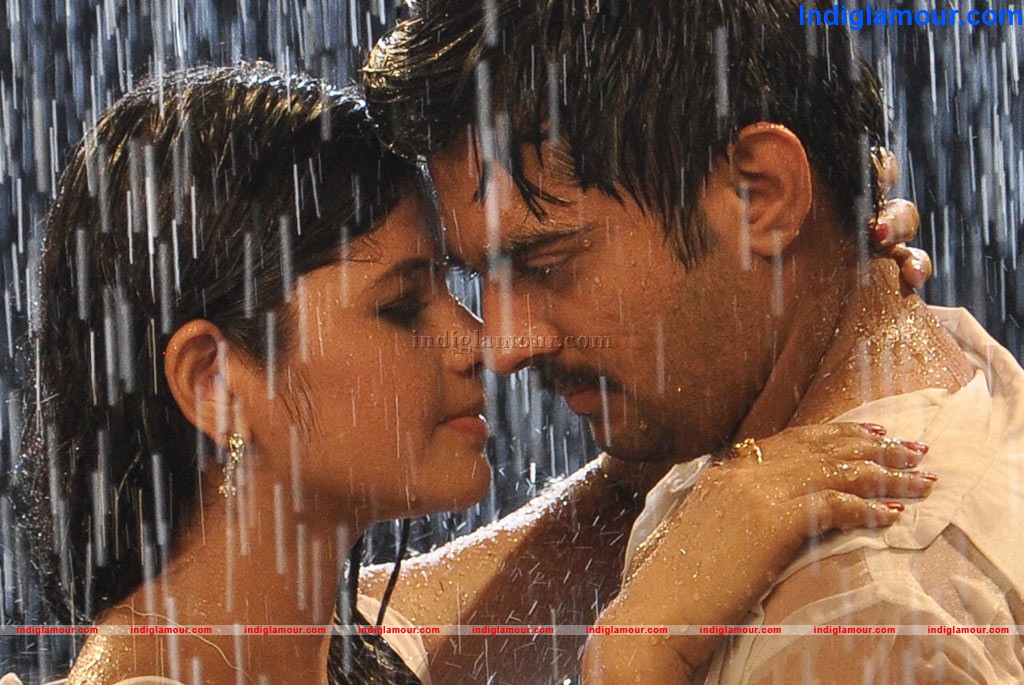 Uyirikku Uriyaga Movie hd photo