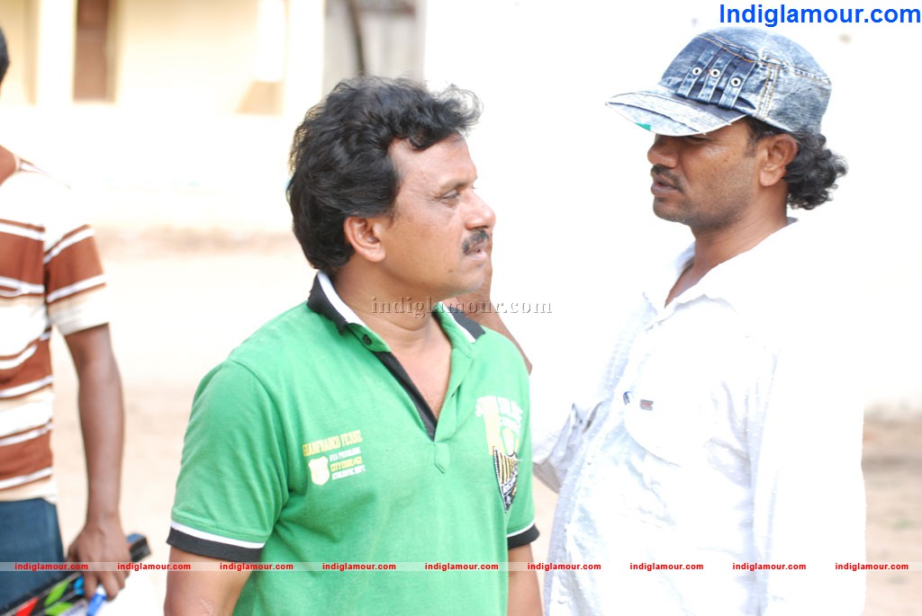 Mugam Nee Agam Naan Movie hd photo