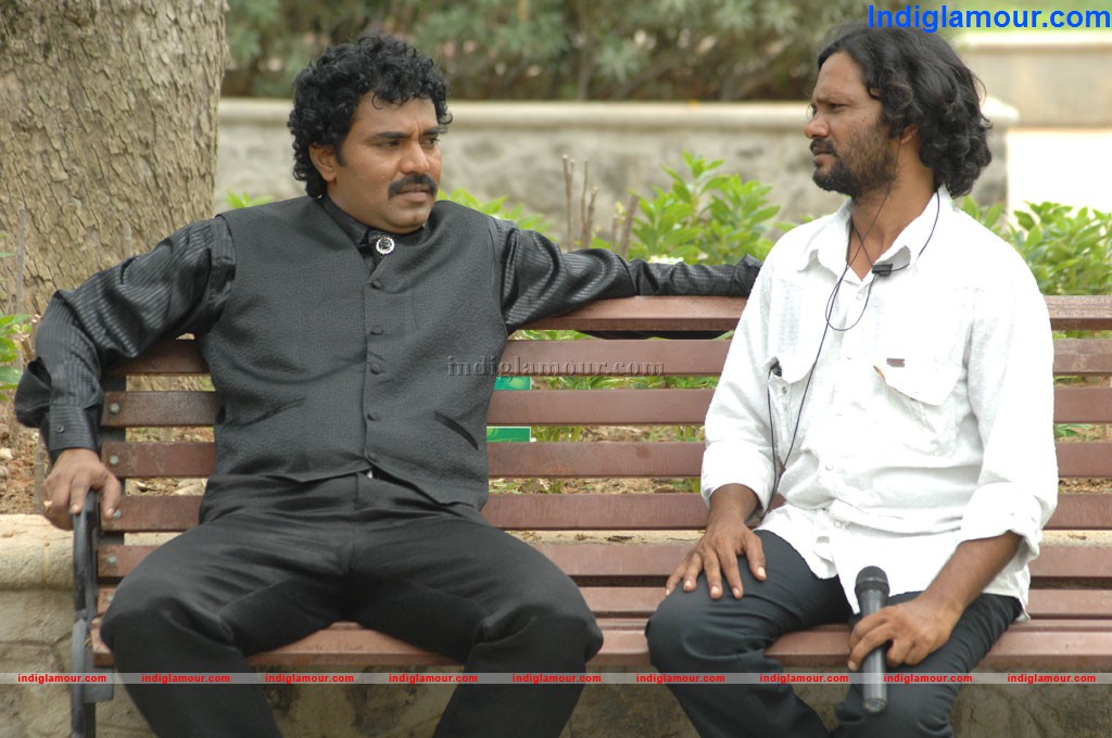 Mugam Nee Agam Naan Movie hd photo