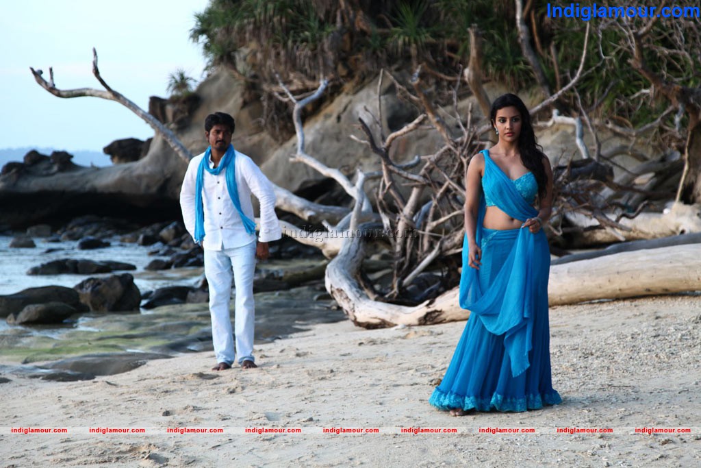 Ethir Neechal Movie hd photo
