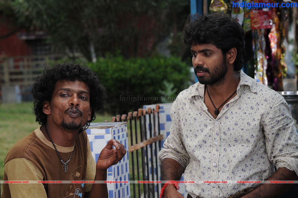 Pongadi Neengalum Unga Kadhalum Movie hd photo