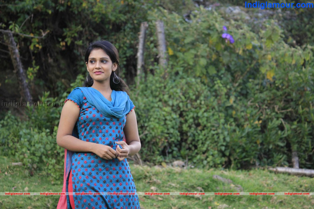 Thampi Ramaiah Turns Singer Movie hd photo